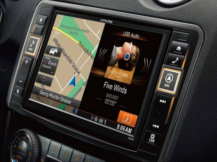 Штатное головное устройство Alpine X800D-ML